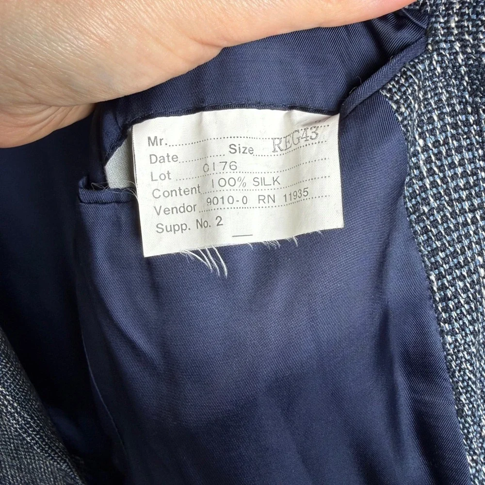 Stafford Executive Mens 100% Silk‎ Blazer Sport Coat Blue Grey Plaid 43R Texture